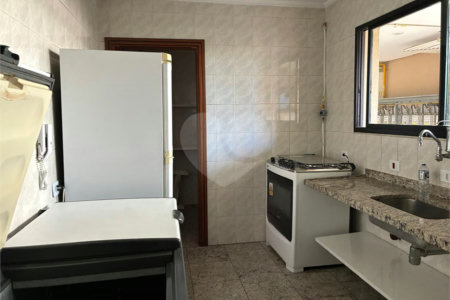 Apartamento à venda com 3 suítes em Vila Galvão, Guarulhos, SP