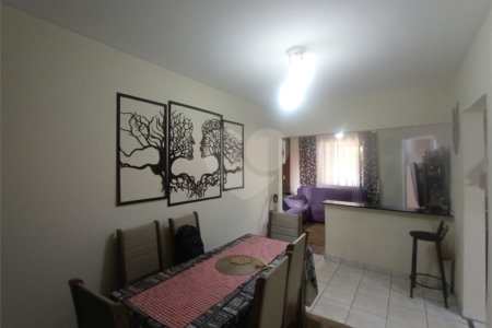 Casa à venda com 2 quartos em Cambuí, Itapetininga, SP