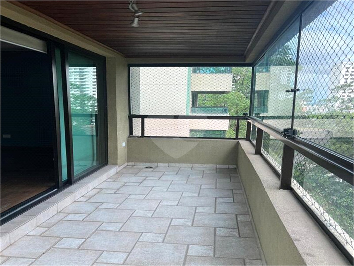 Apartamento à venda com 4 quartos, sendo 2 suítes, em Paraisópolis, São Paulo, SP