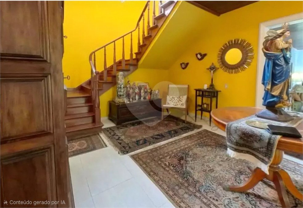 Casa à venda com 4 quartos, sendo 2 suítes,  em Jardim Botânico, Rio de Janeiro, RJ