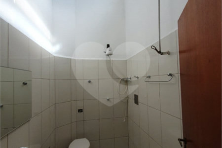 Sobrado à venda ou para alugar com 2 quartos em Vila Marieta, São Paulo, SP