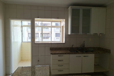 Apartamento com 3 dormitórios à venda, 104 m² por R$ 740.000,00 - Ponta da Praia - Santos/SP