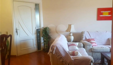 Apartamento à venda com 3 quartos, sendo 1 suíte,  em Lapa, São Paulo, SP