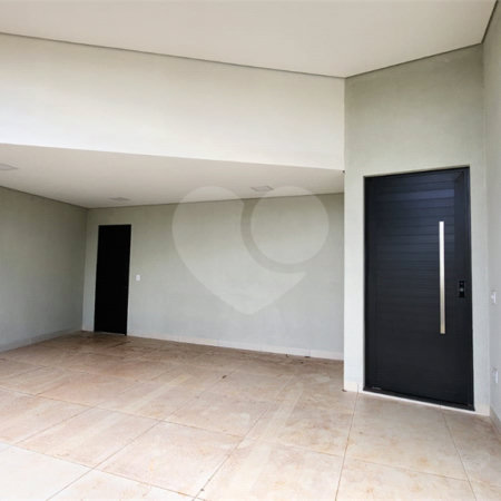 Casa à venda com 3 quartos, sendo 1 suíte, em Parque Atlanta, Araraquara, SP