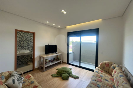 Casa à venda com 3 suítes no condomínio Alphaville Castelo, Itu - SP