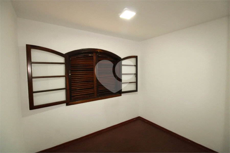 Sobrado à venda com 3 quartos, sendo 1 suíte,  em Vila Nova Mazzei, São Paulo, SP