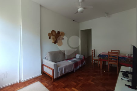 Apartamento à venda com 2 quartos, sendo 1 suíte, em Lagoa, Rio de Janeiro, RJ