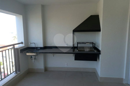 Apartamento à venda com 3 suítes em Jardim Caravelas, São Paulo, SP