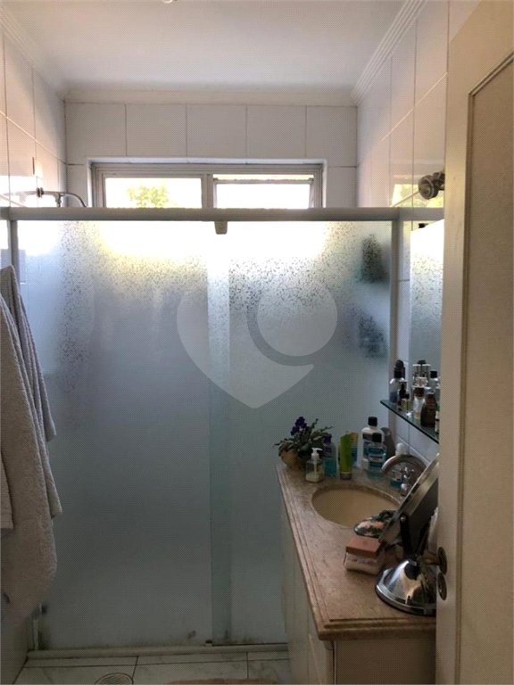 Sobrado à venda com 5 quartos, sendo 3 suítes, em Tremembé, São Paulo, SP