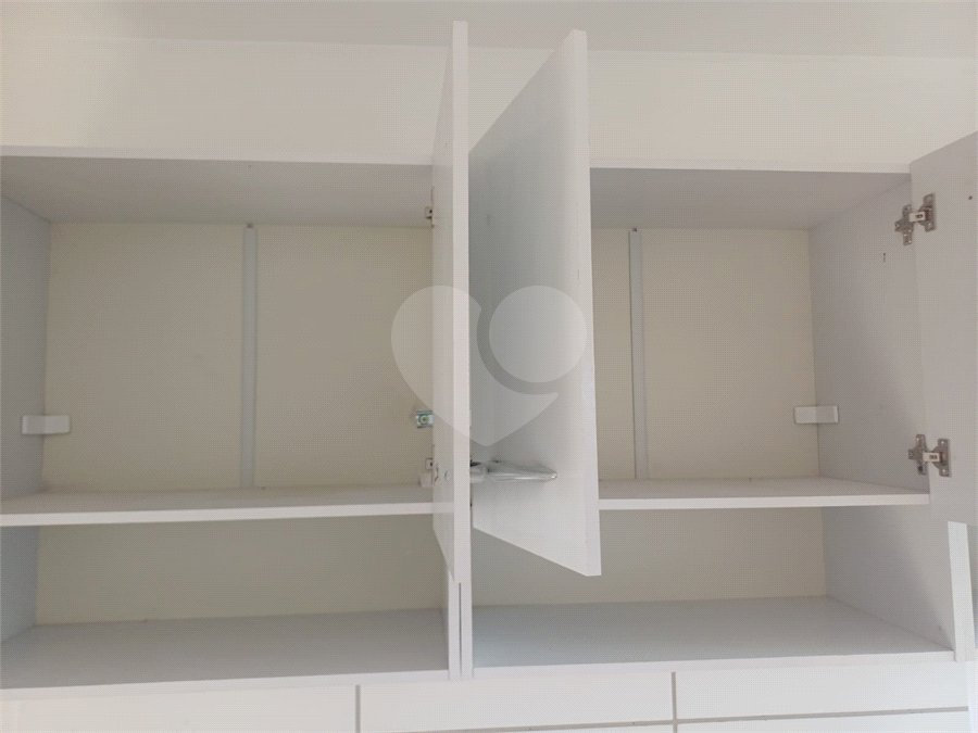 Apartamento à venda com 2 quartos em Lageado, Cotia, SP