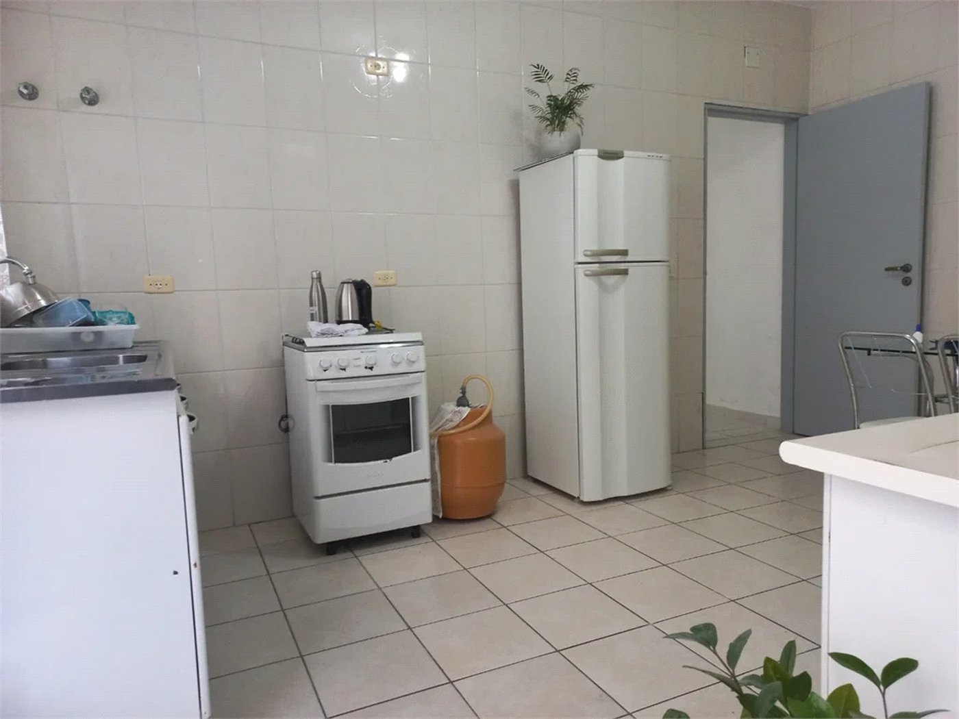 Sobrado à venda com 3 quartos, sendo 1 suíte, em Vila Lageado, São Paulo, SP