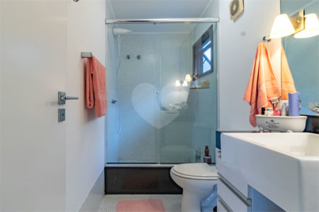 Casa à venda com 3 quartos, sendo 1 suíte, em Jardim Paulistano, São Paulo, SP