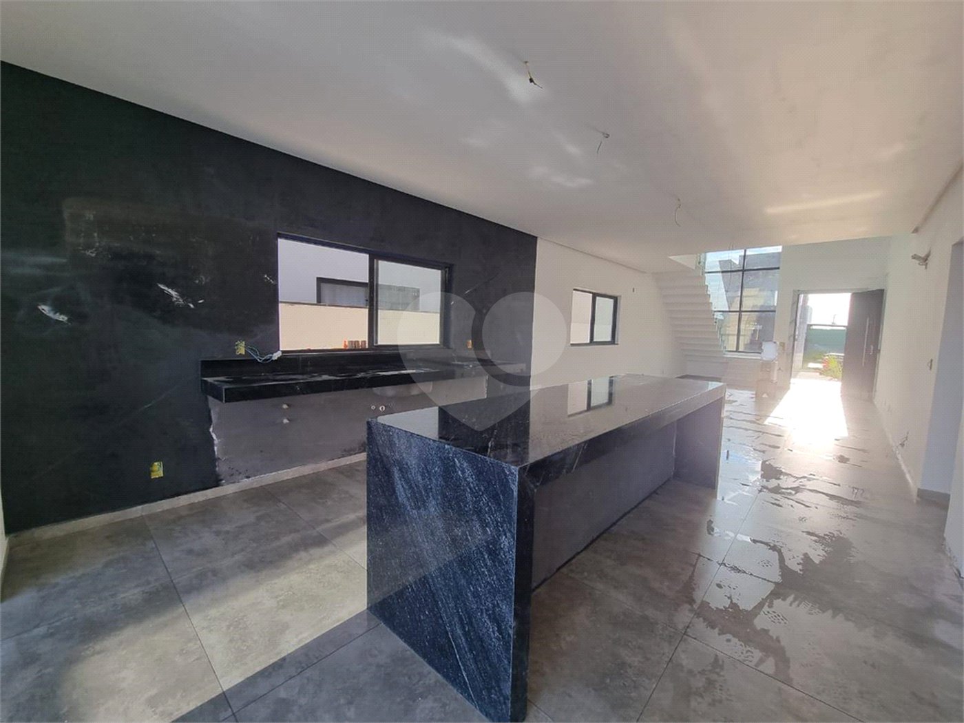 Casa à venda com 4 suítes em Ogiva, Cabo Frio, RJ