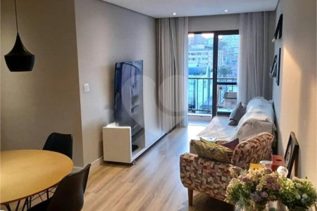 Apartamento a venda na Saúde de 80 metros com 3 dormitórios 1 suíte, 2 vagas e Depósito.