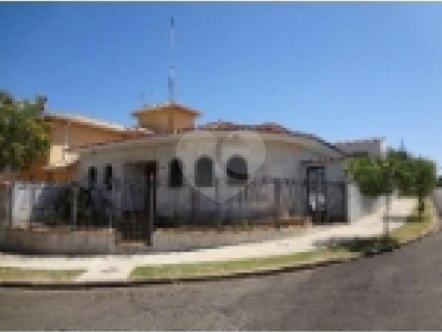 Casa à venda com 5 quartos, sendo 3 suítes,  em Chácara Areal, Indaiatuba, SP