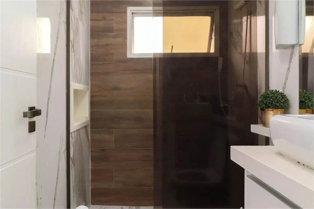 Apartamento à venda ou para alugar com 3 quartos, sendo 1 suíte, em Vila Madalena, São Paulo, SP