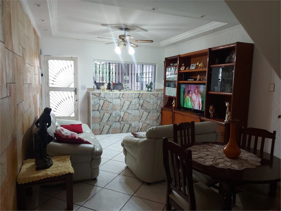 Sobrado à venda com 2 quartos em Vila Paulicéia, São Paulo, SP