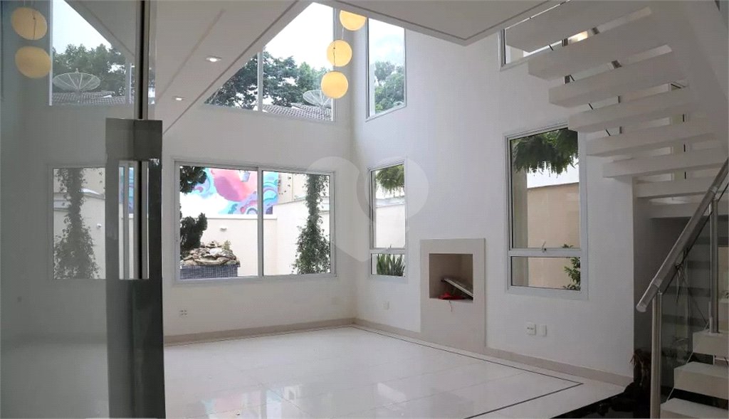 Casa à venda com 4 suítes no condomínio Residencial Morumbi, São Paulo - SP