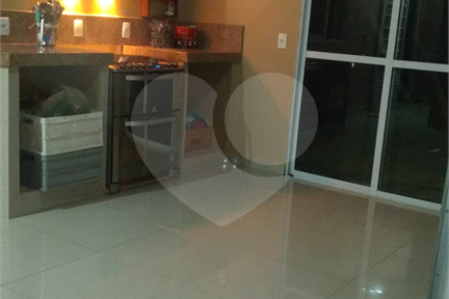 Casa à venda com 3 suítes no condomínio Alpes de Mairiporã, Mairiporã - SP