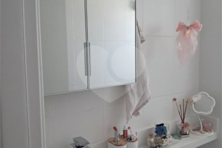 Apartamento à venda com 2 quartos, sendo 1 suíte,  em Jardim Oriente, São José dos Campos, SP