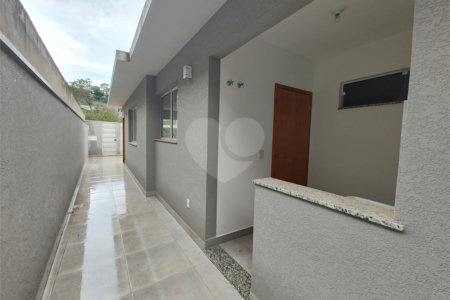 Casa Térrea à venda com 3 suítes em Jardim do Lago, Atibaia, SP