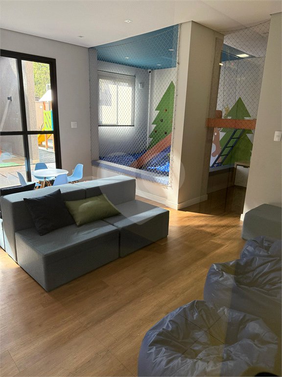 Apartamento à venda com 3 quartos, sendo 1 suíte, em Vila Yamada, Araraquara, SP