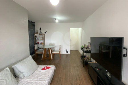 Apartamento à venda com 2 quartos em Jardim Marajoara, São Paulo, SP