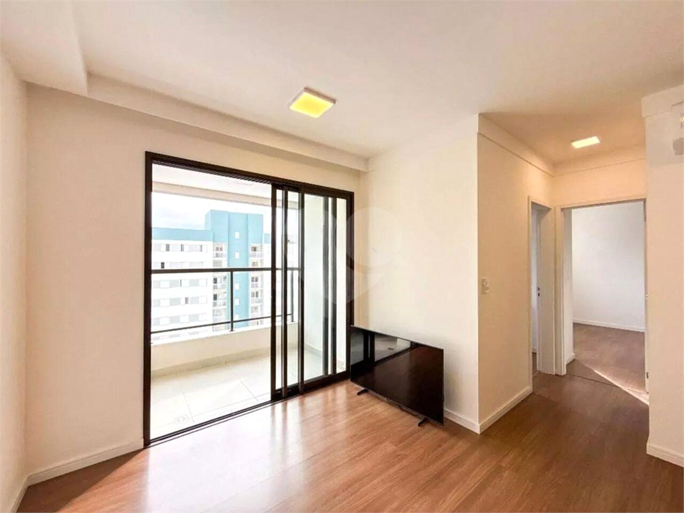 Apartamento à venda com 2 quartos, sendo 1 suíte,  em Jardim Piratininga, Sorocaba, SP