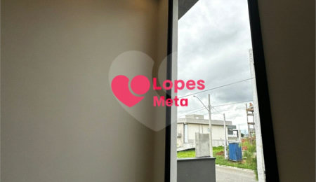 Casa à venda com 3 quartos, sendo 2 suítes,  no condomínio Reserva Rudá, São José dos Campos - SP