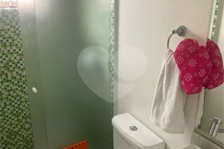 Sobrado à venda com 3 quartos, sendo 2 suítes, em Vila Mazzei, São Paulo, SP