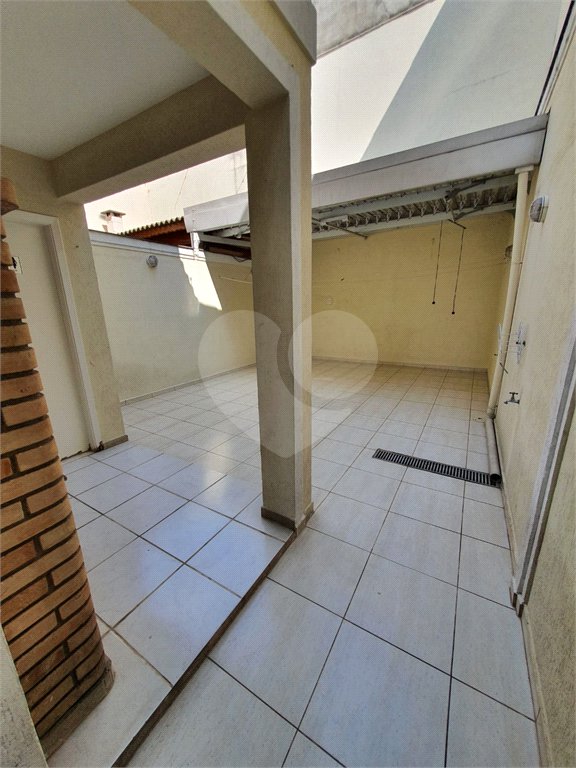 Sobrado à venda com 4 quartos, sendo 2 suítes,  em Santana, São Paulo, SP