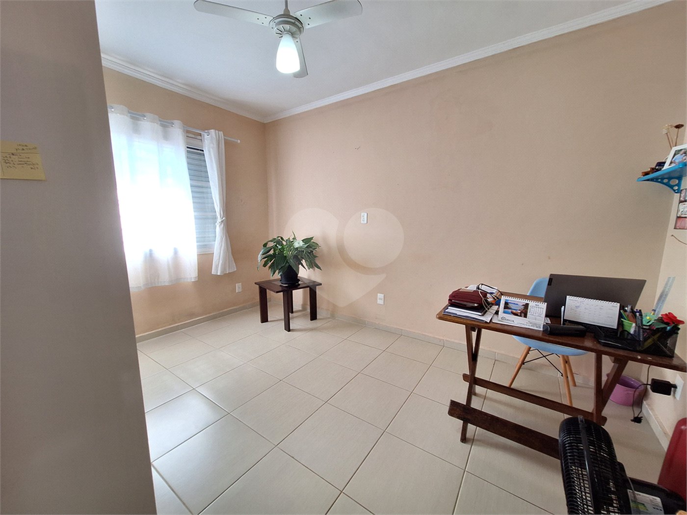Casa à venda com 4 quartos, sendo 1 suíte, em Santa Cândida, Vinhedo, SP