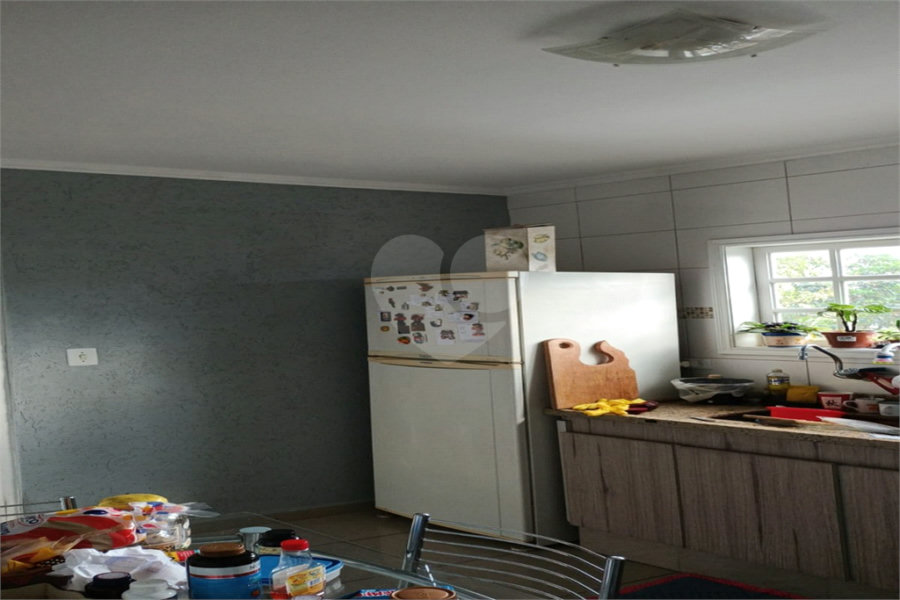 Sobrado à venda com 3 quartos, sendo 1 suíte, em Tremembé, São Paulo, SP
