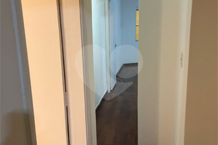 Sobrado à venda com 5 quartos, sendo 2 suítes, em Vila Universitária, São Paulo, SP