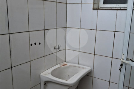 Casa à venda com 2 suítes no condomínio Residencial Vila de Motalegre, São Paulo - SP