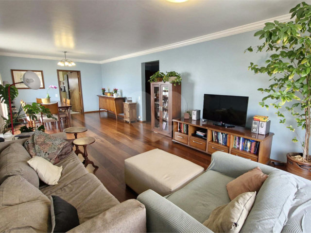 Apartamento à venda com 3 quartos, sendo 1 suíte,  em Brooklin, São Paulo, SP