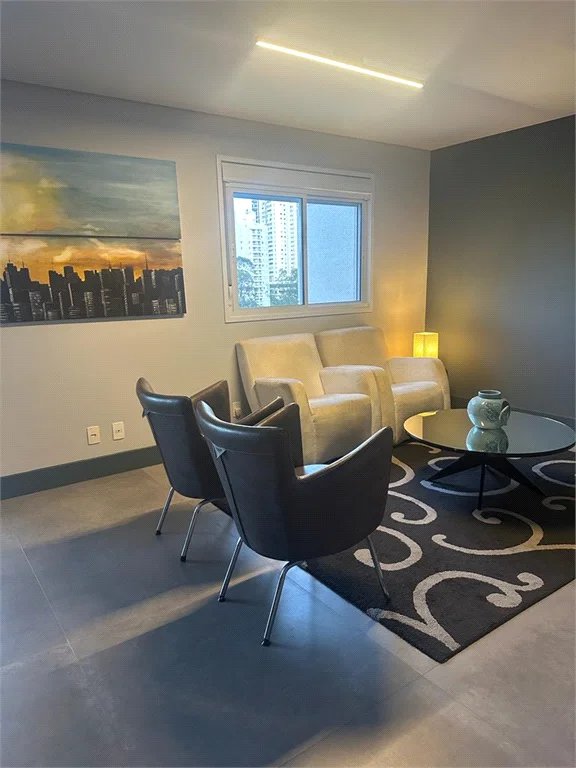 Apartamento à venda com 2 suítes em Jardim Caboré, São Paulo, SP