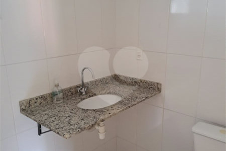 Apartamento à venda com 2 quartos, sendo 1 suíte,  em Vila Andrade, São Paulo, SP