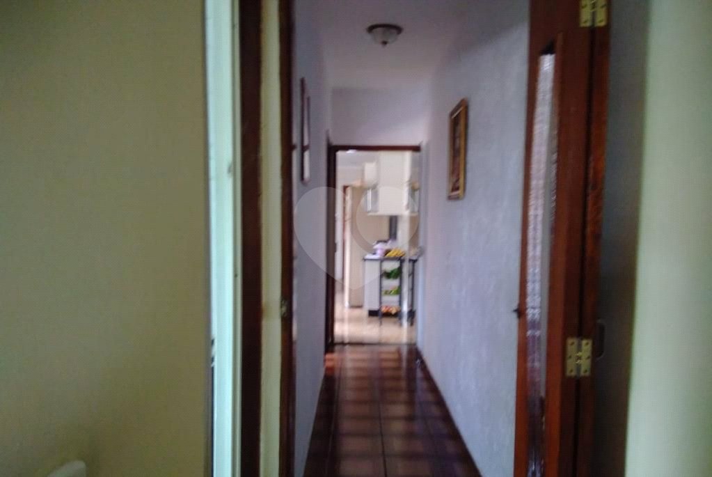 Casa à venda com 4 quartos, sendo 2 suítes, em Jardim Vila Galvão, Guarulhos, SP
