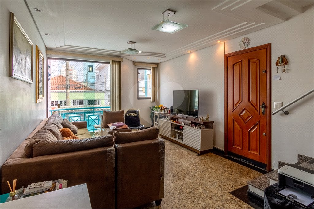 Sobrado à venda com 4 quartos, sendo 3 suítes, em Vila Gustavo, São Paulo, SP