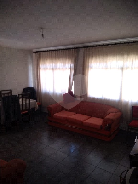Sobrado à venda com 3 quartos em Vila Marari, São Paulo, SP