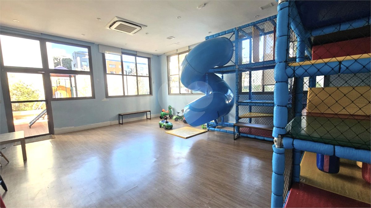Apartamento à venda ou para alugar com 3 suítes em Chácara Santo Antônio, São Paulo, SP