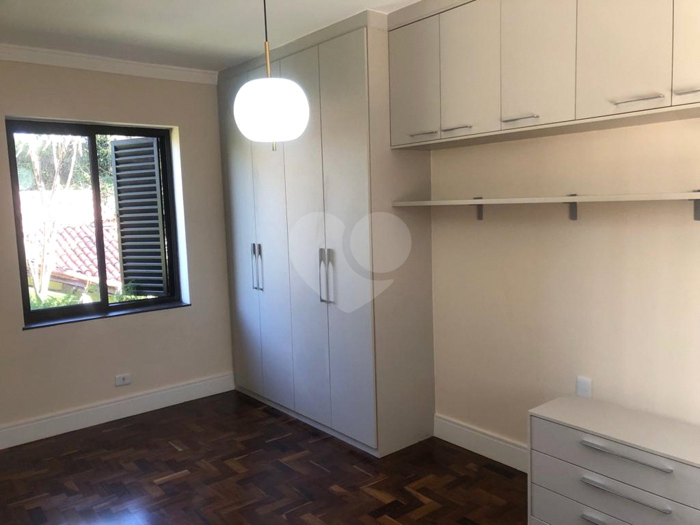 Casa à venda com 4 quartos, sendo 2 suítes,  em Horto Florestal, São Paulo, SP