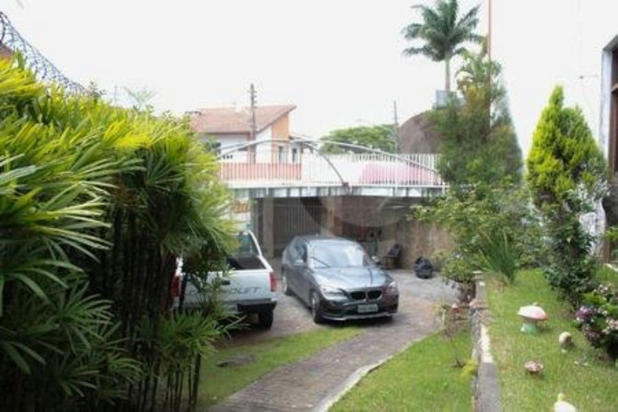 Casa à venda com 4 suítes em Tremembé, São Paulo, SP