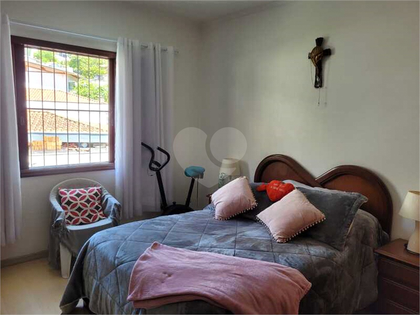Sobrado à venda com 6 quartos, sendo 2 suítes, em Vila Romana, São Paulo, SP