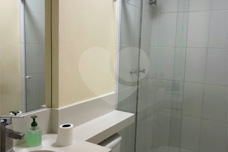 Casa à venda com 3 quartos, sendo 1 suíte, no condomínio Vila Nova Horizonte, Suzano - SP