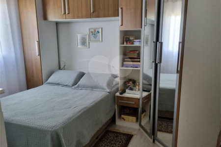 Apartamento à venda com 2 quartos em Jardim Maria Trindade, São Roque, SP