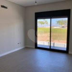 Casa à venda com 4 suítes no condomínio Jardim do Golf 3, São José dos Campos - SP