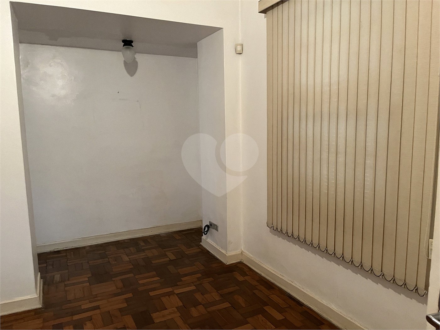 Sobrado à venda com 4 quartos, sendo 1 suíte, em Liberdade, São Paulo, SP