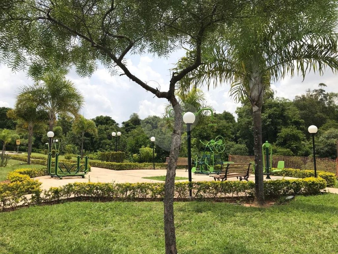 Casa à venda com 3 suítes no condomínio Aldeia da Mata, Votorantim - SP